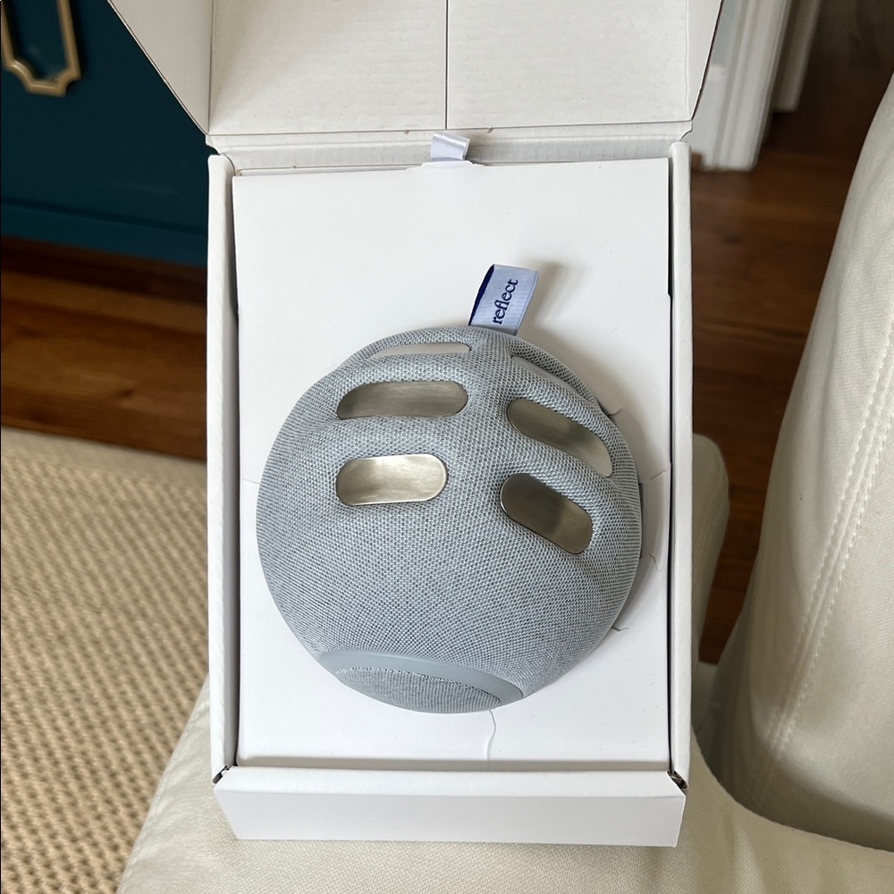 NEW in box Orb Reflect